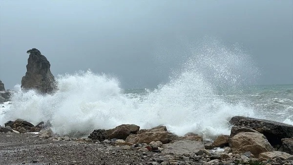 Meteoroloji’den 10 İl İçin Sarı Kodlu Uyarı: Dikkatli Olun