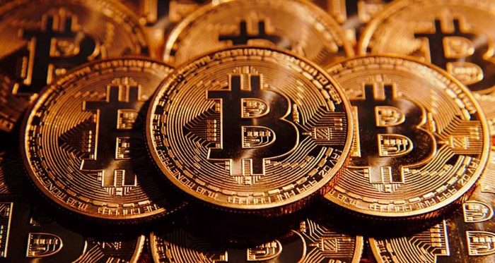 Bitcoin Engellere Takılıp Düşüşe Devam Ediyor