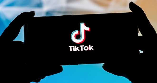 TikTok, her tuş hareketini takip ediyor haberi