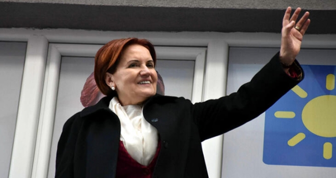 Meral Akşener: Corona virüs bizim eve de girdi