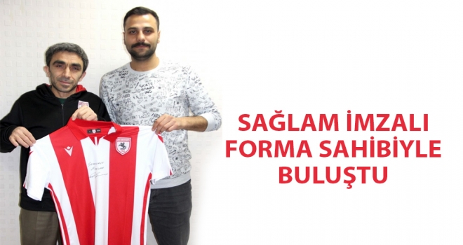 Samsun'un en çok izlenen spor programı forma dağıtıyor!