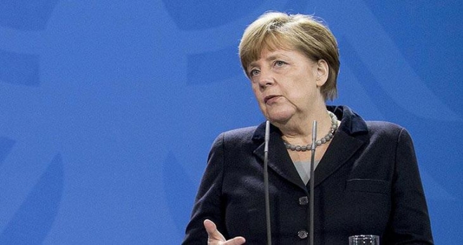 Angela Merkel’in corona virüs test sonucu belli oldu