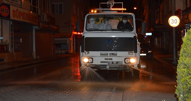 Kazımpaşa Caddesi ve Pazar Yerlerinde Dezenfeksiyon Çalışmaları